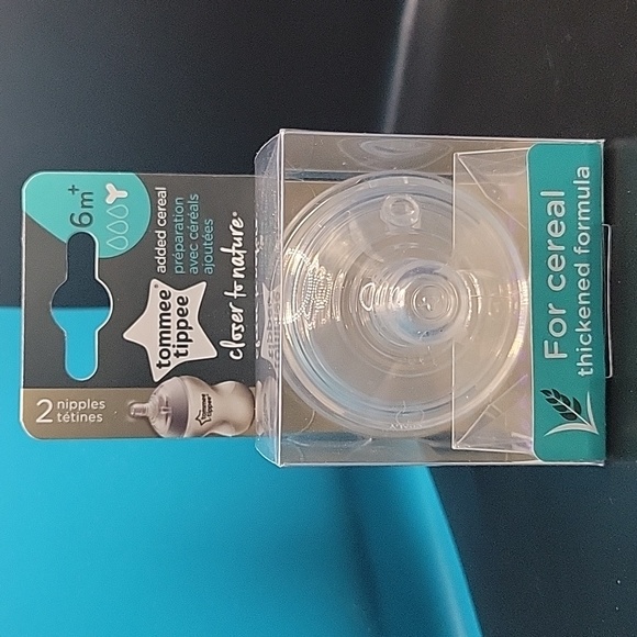 Tommee Tippee Bundle; Advanced Anti-Colic Bottles & Cereal Nipples - Picture 7 of 8